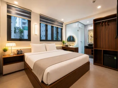 Camera Deluxe Doppia — Golden Lunar Hotel - Bui Vien Walking Street, District 1